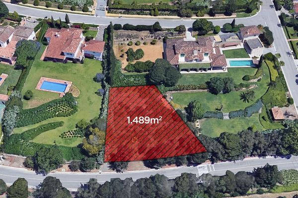 Fabulous Plot in Sotogrande