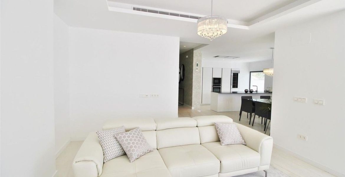 Villa en Venta en San Pedro de Alcántara