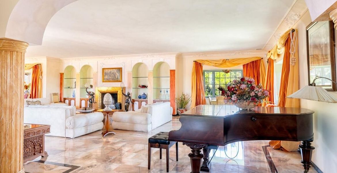 Villa for rent in Marbella
