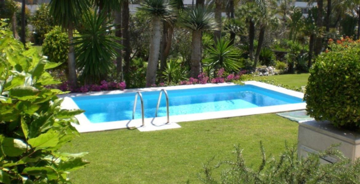 Puerto Banus Los Granados