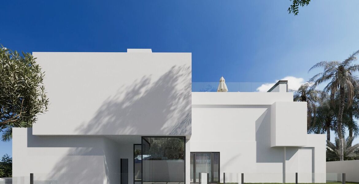 Villa for sale in Cascada de Camojan Marbella