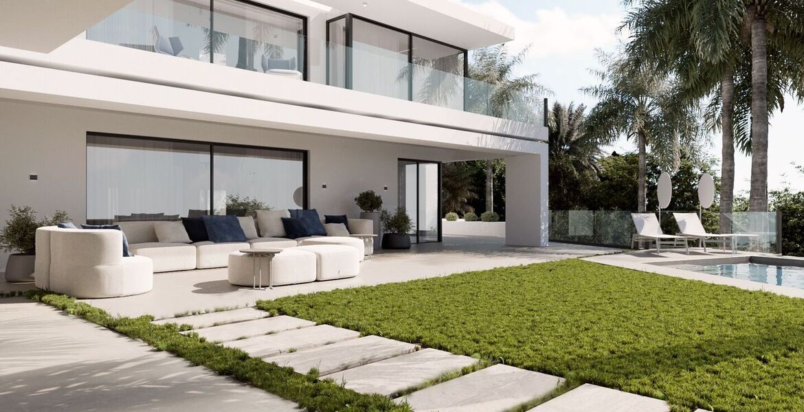 Villa for sale in Cascada de Camojan Marbella