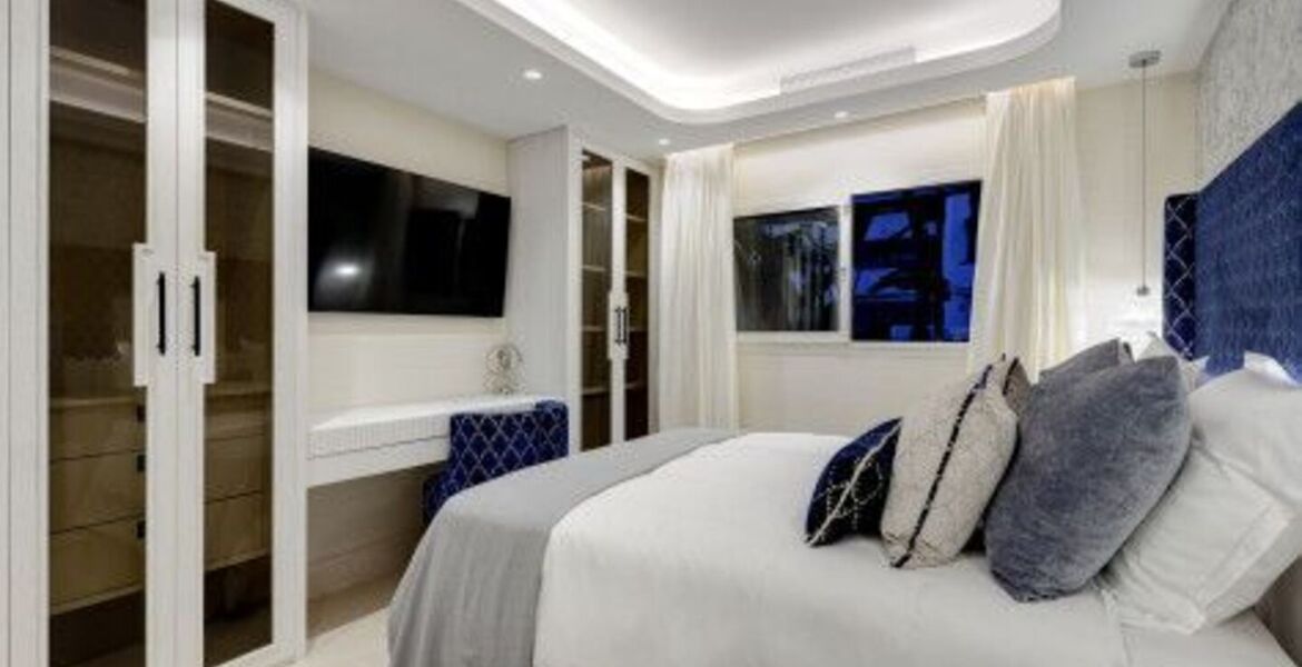 Apartment in Marina Puente Romano