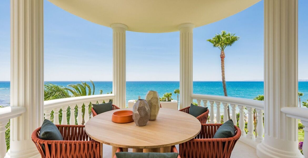Apartment for sale in Estepona New Golden Mile