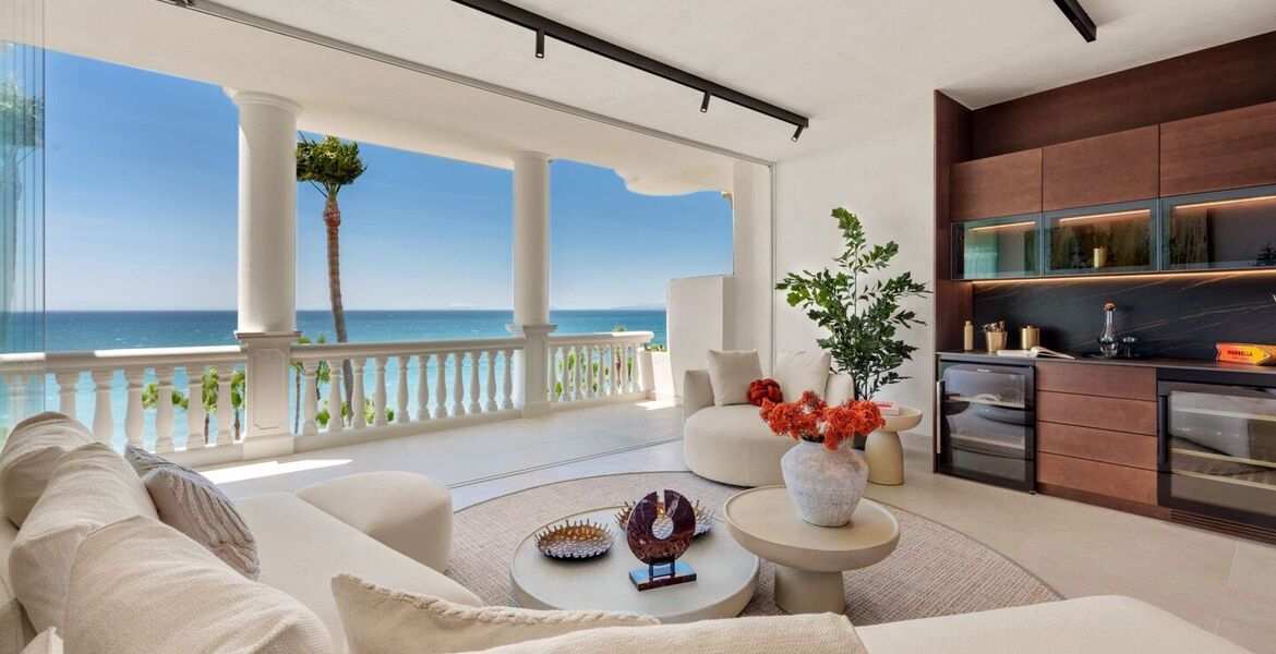 Apartment for sale in Estepona New Golden Mile