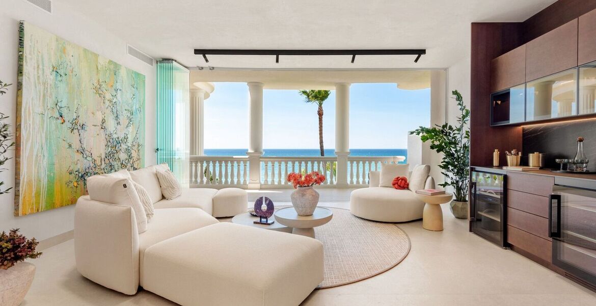 Apartment for sale in Estepona New Golden Mile