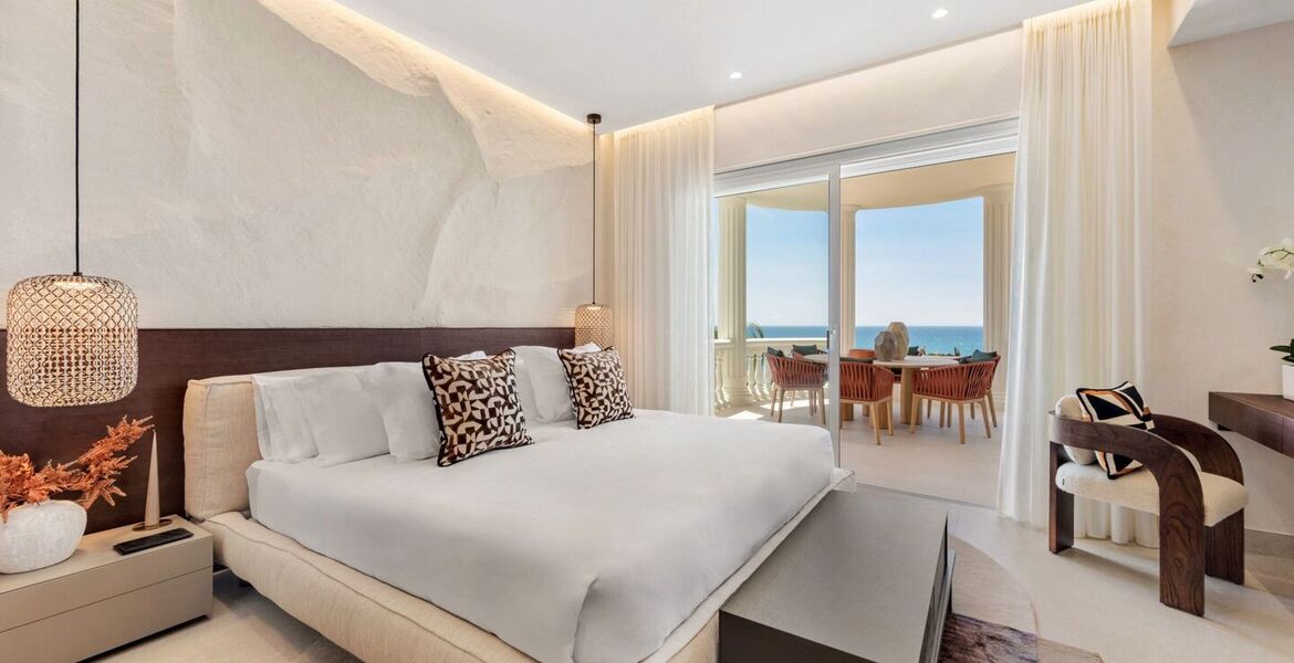 Apartment for sale in Estepona New Golden Mile