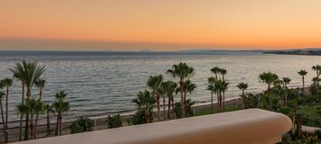 Apartment for sale in Estepona New Golden Mile