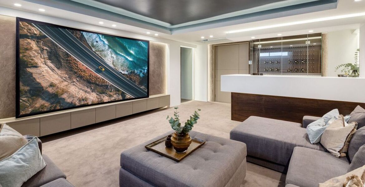 Modern Luxury Villa on Marbella's Golden Mile