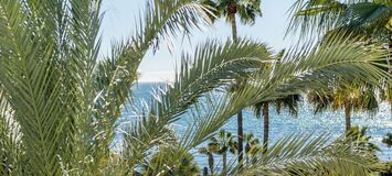 Ático dúplex de lujo frente al mar en venta