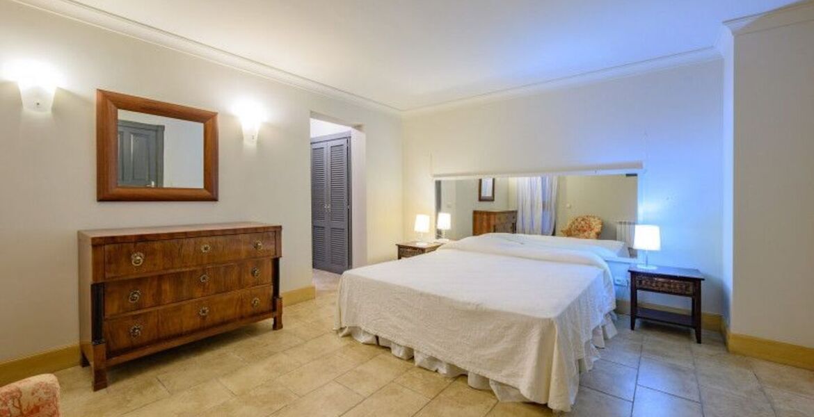 Villa for sale In Puente Romano