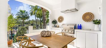 Ático dúplex en venta en Marina Puente Romano