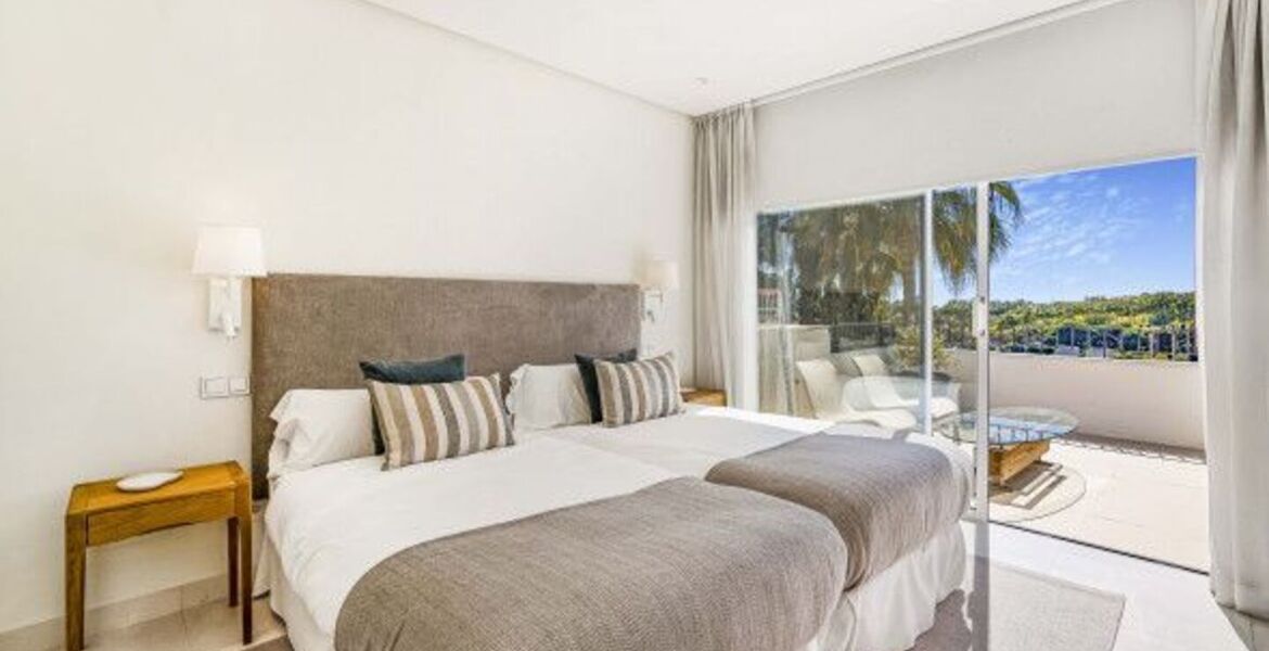 Ático dúplex en venta en Marina Puente Romano