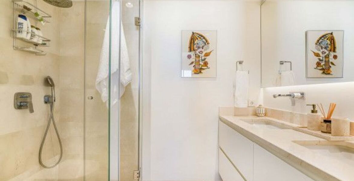Ático dúplex en venta en Marina Puente Romano