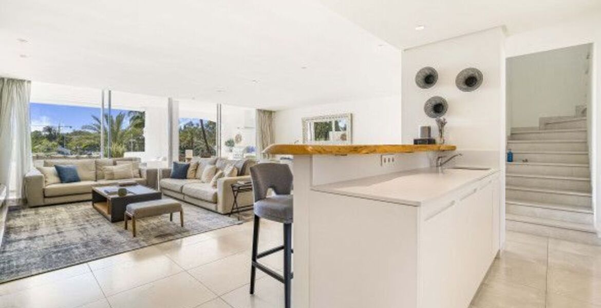 Ático dúplex en venta en Marina Puente Romano