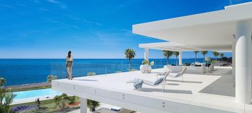 APARTMENT First line of the Mediterranean Sea 